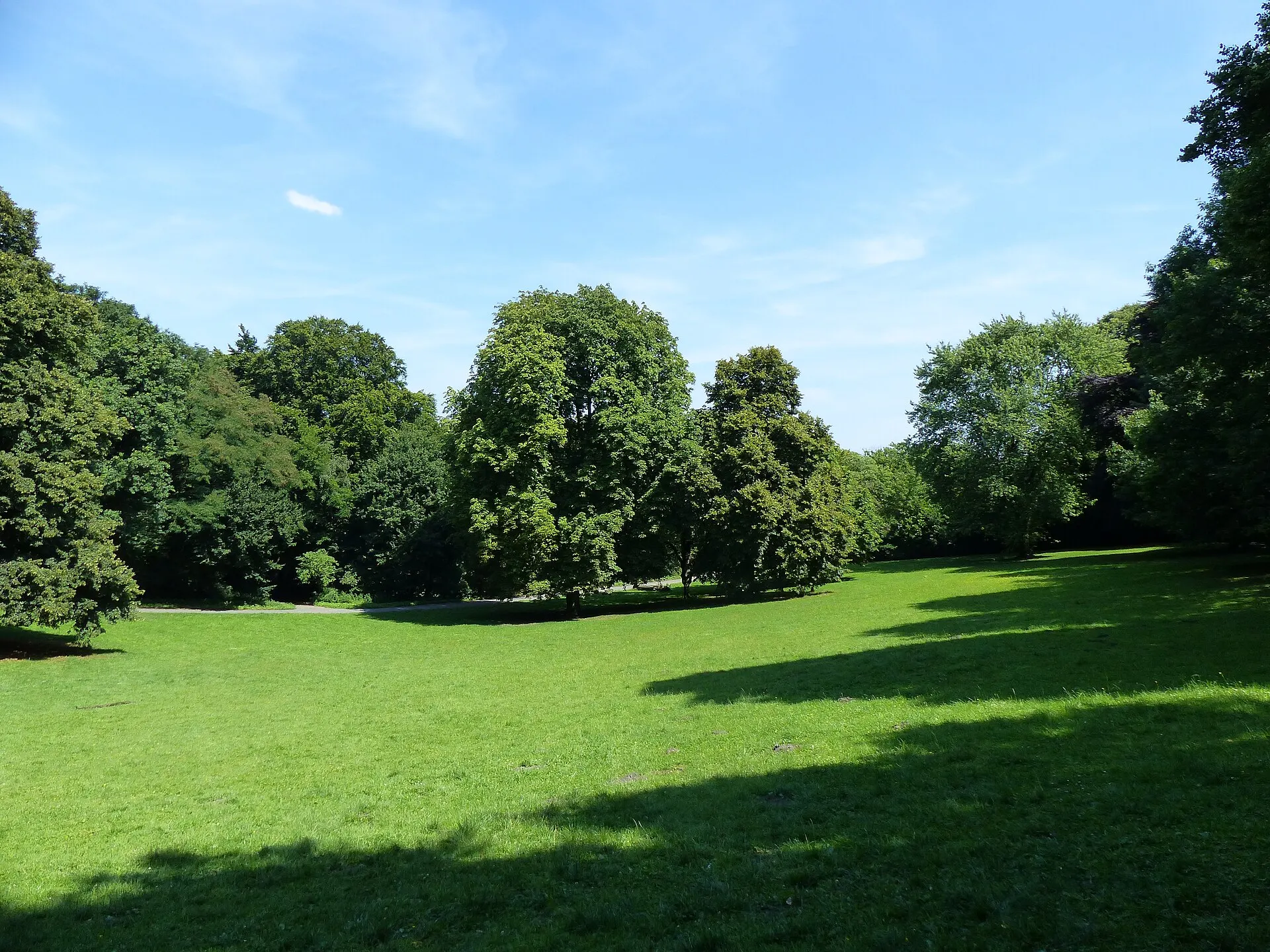 Sedan-Wiese am Kaiserberg in Duisburg